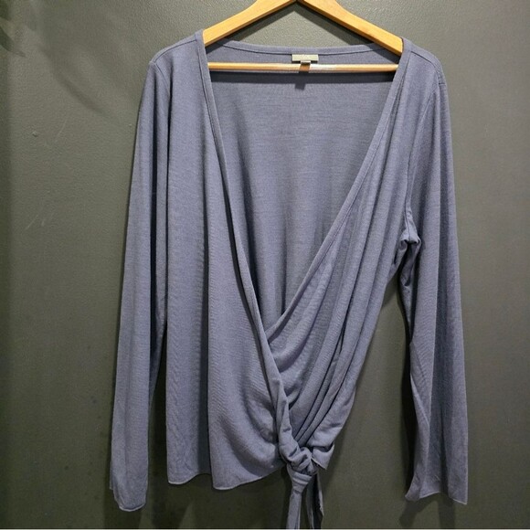 J. Jill Blue Wrap Rayon Blend Long Sleeve Top Blouse Balletcore NWOT - Picture 8 of 11